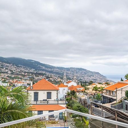 Eyes In The Sky Apartment Funchal  Exterior photo